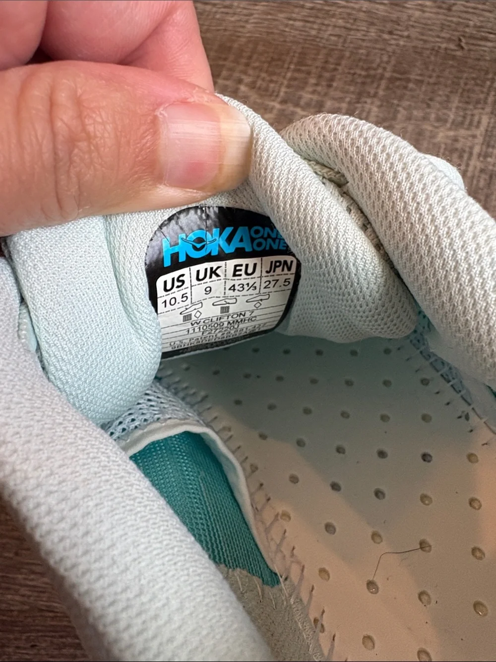 HOKA Clifton 7 Running Shoes Morning Women’s 10.5 Mist/Hot Coral NO INSOLES